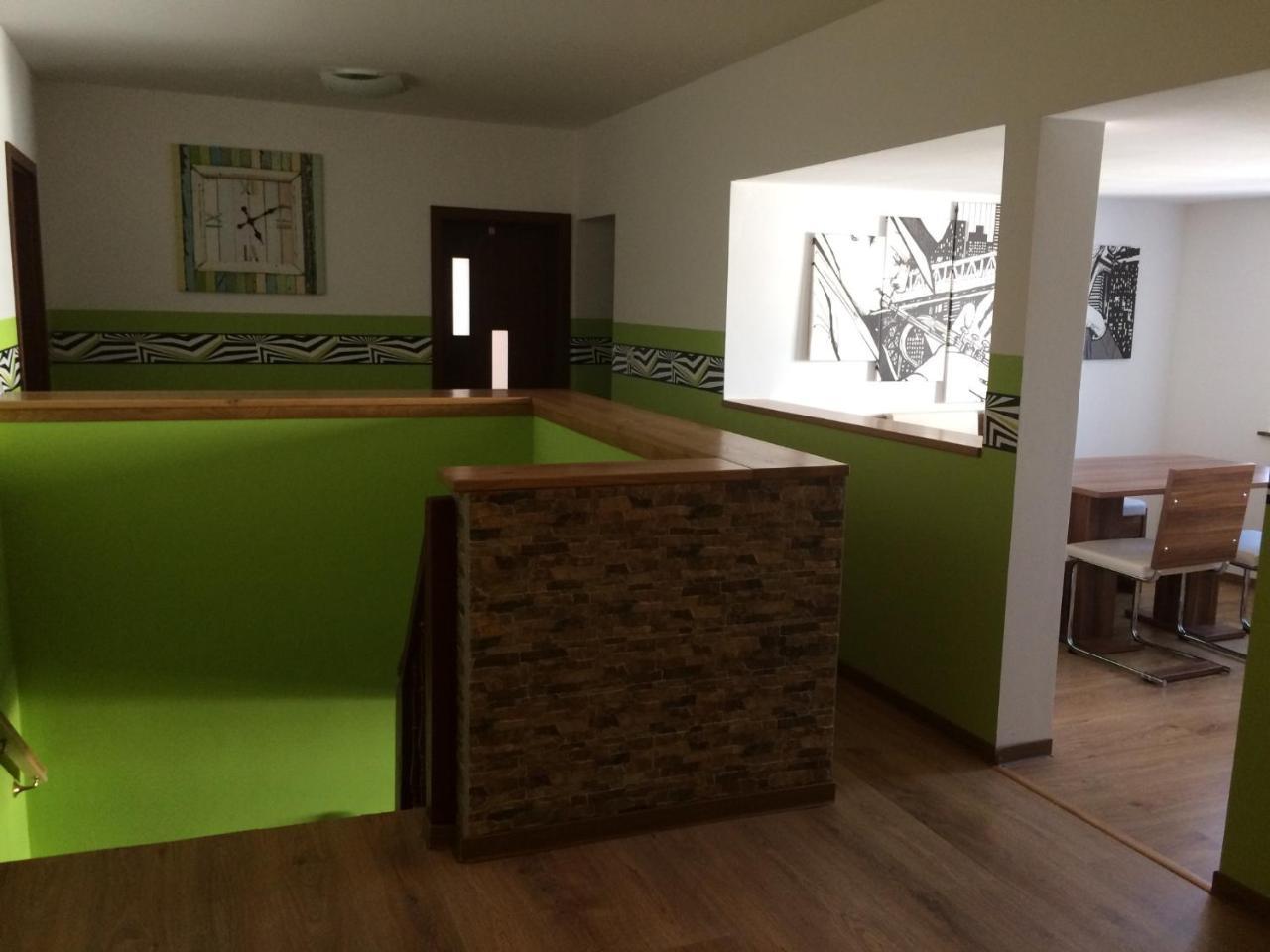 Pension Zum Alten Gasthaus Haensel Krauschwitz Bagian luar foto
